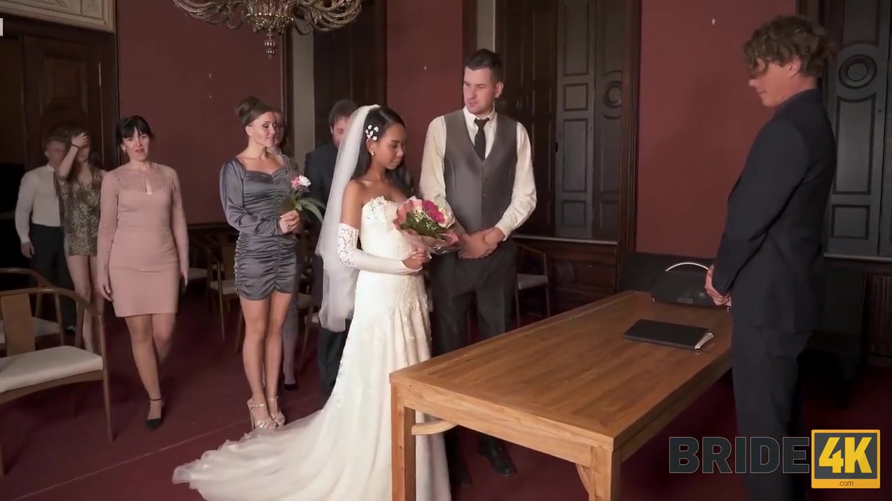 Couple Starts Fucking In Front Of The Guests After Wedding Ceremony