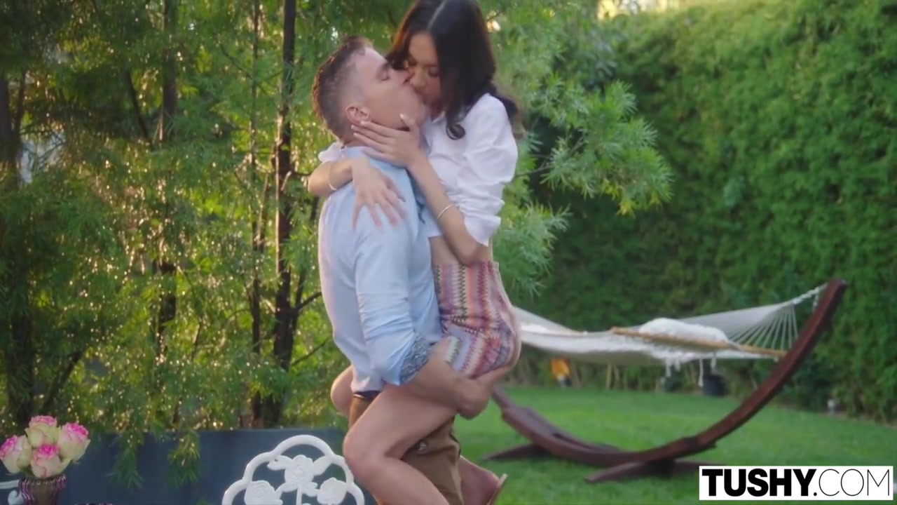 Sawyer Loves To Gape For Older Men 12 Min With Sawyer Cassidy And Petite Cutie