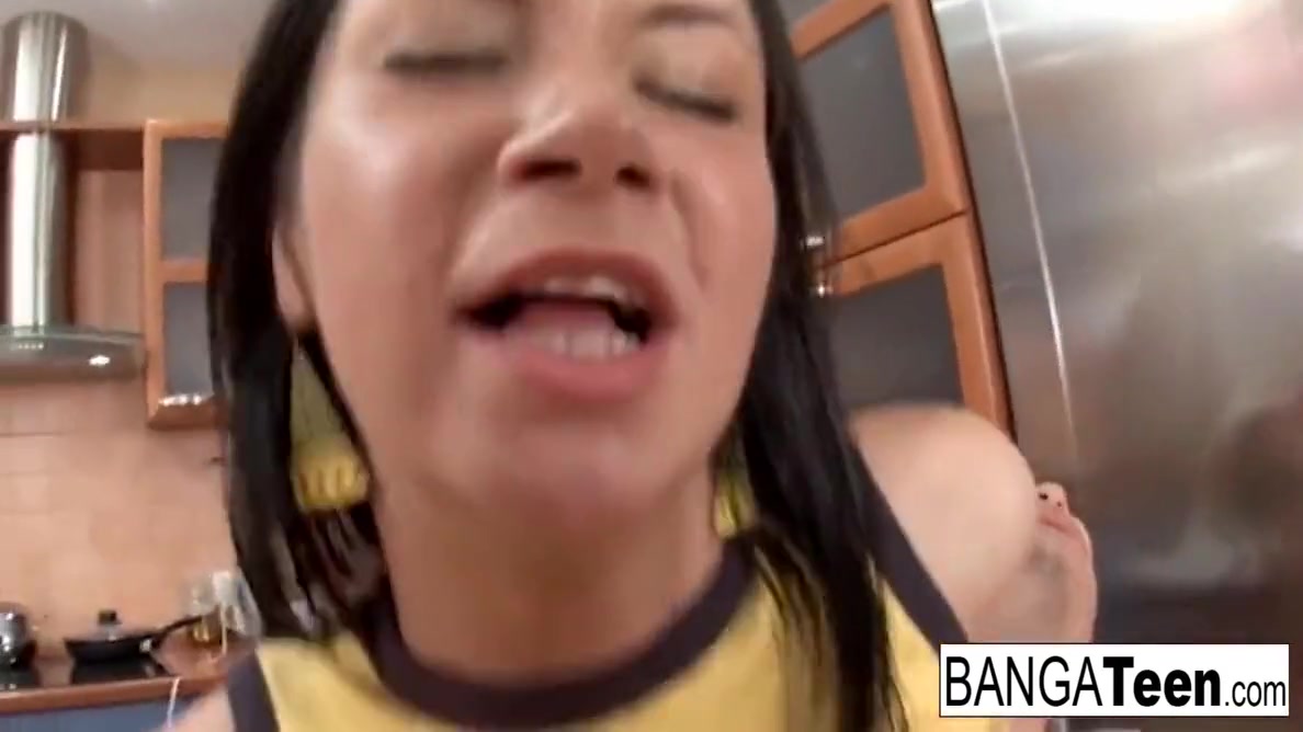 Brunette teen 18+ And Her Boyfriend Have Some Fun With Toys