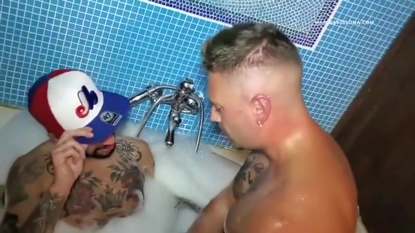 Massive Huge Cum Facial From - Romeo Davis And Mars Barcelona