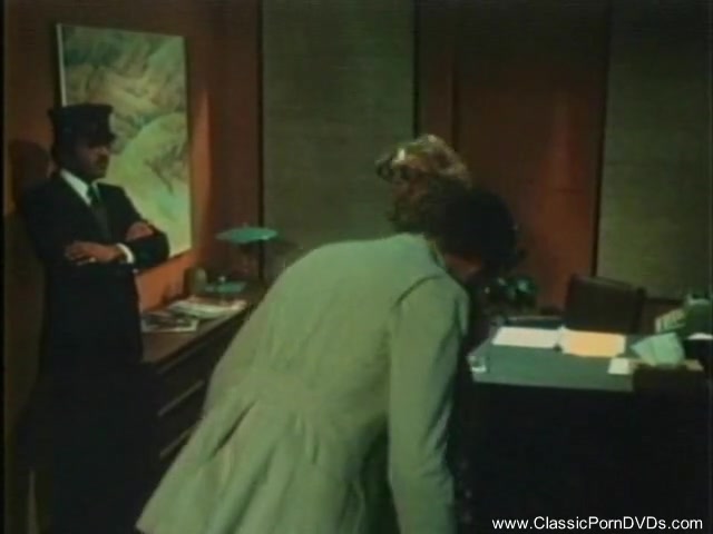 Enjoying Old Timey Sex Adventure To Make Her Woman Feel