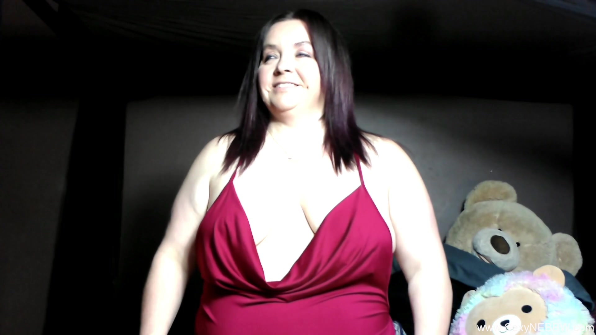 Sexy Bbw Huge Dildo And Cock In Sex Chair - Sexynebbw