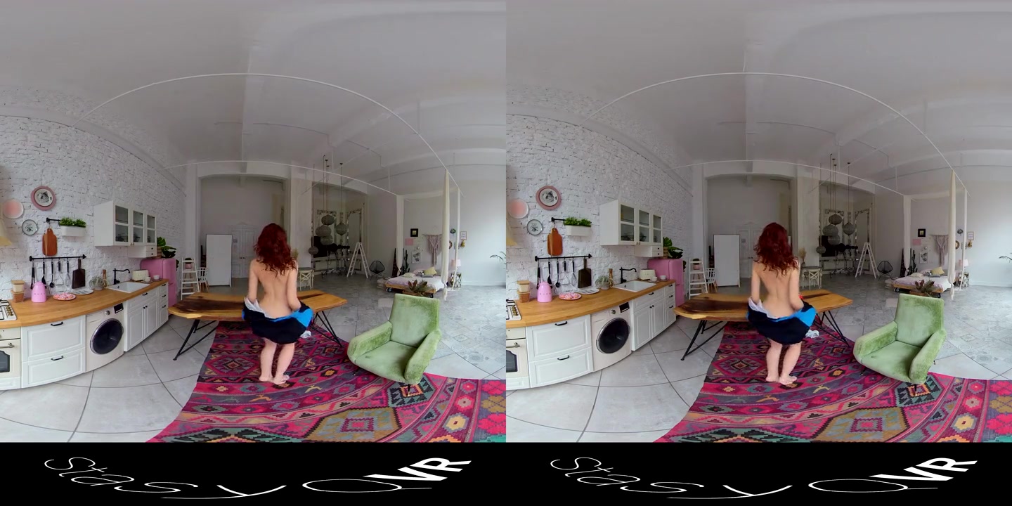 VR porn - Sporty Stripping - StasyQVR