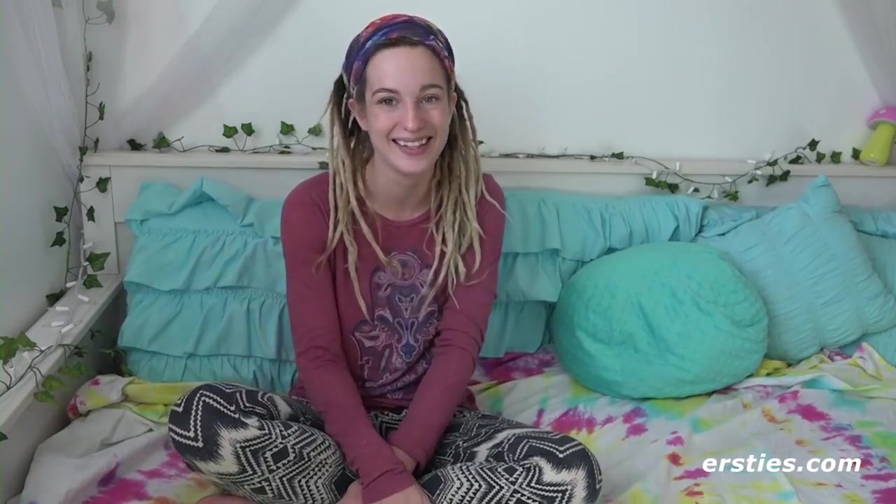 All Natural Hippie Chick Rubbing Her Hairy Bush