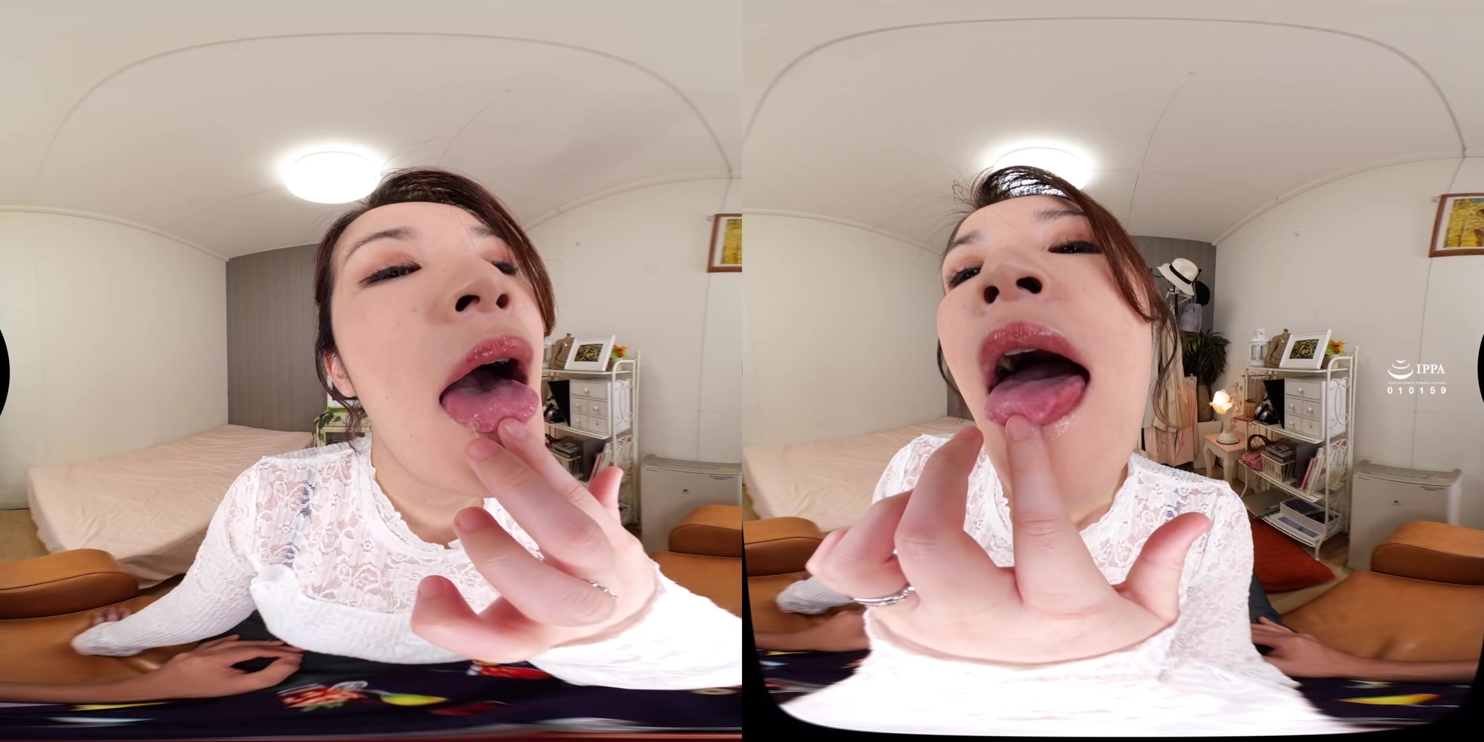 Yumina Hirosaki - Real Self VR: Calling Her Partner Home when she's Masturbating - CasanovA