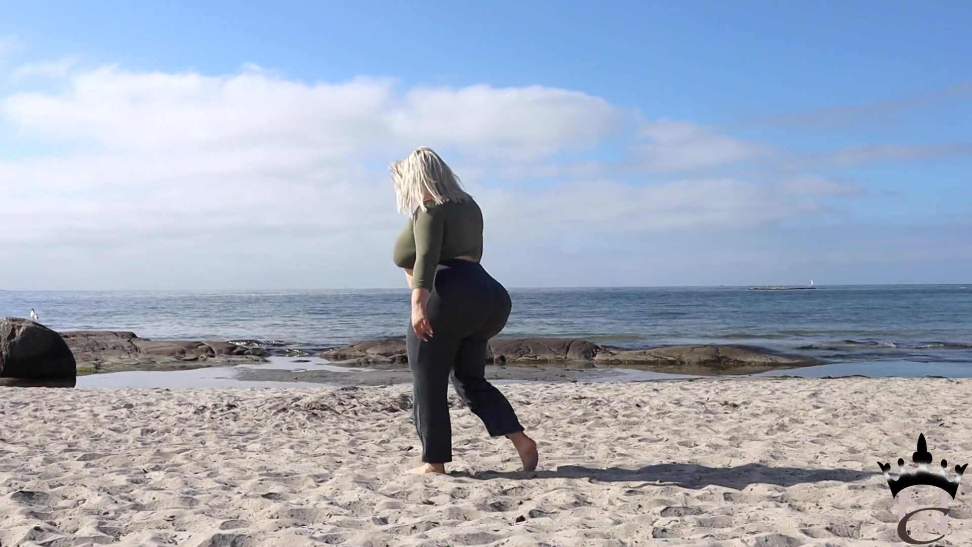 I Love The Ocean - Sex Movies Featuring Natasha Crown