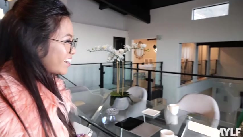 Lesbian Shenanigans - MYLF