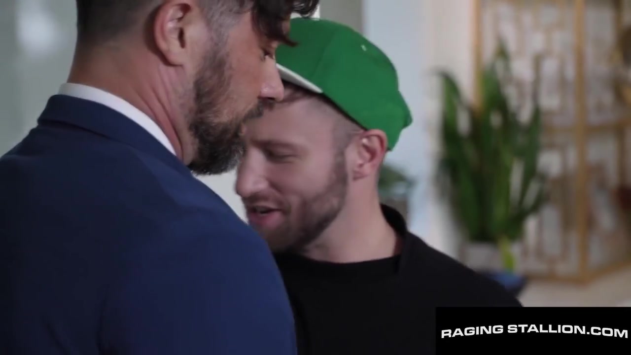 Jake Apton And Miles Fallon - College Besties Go Raw: Bearded Hairy Flip Fuck