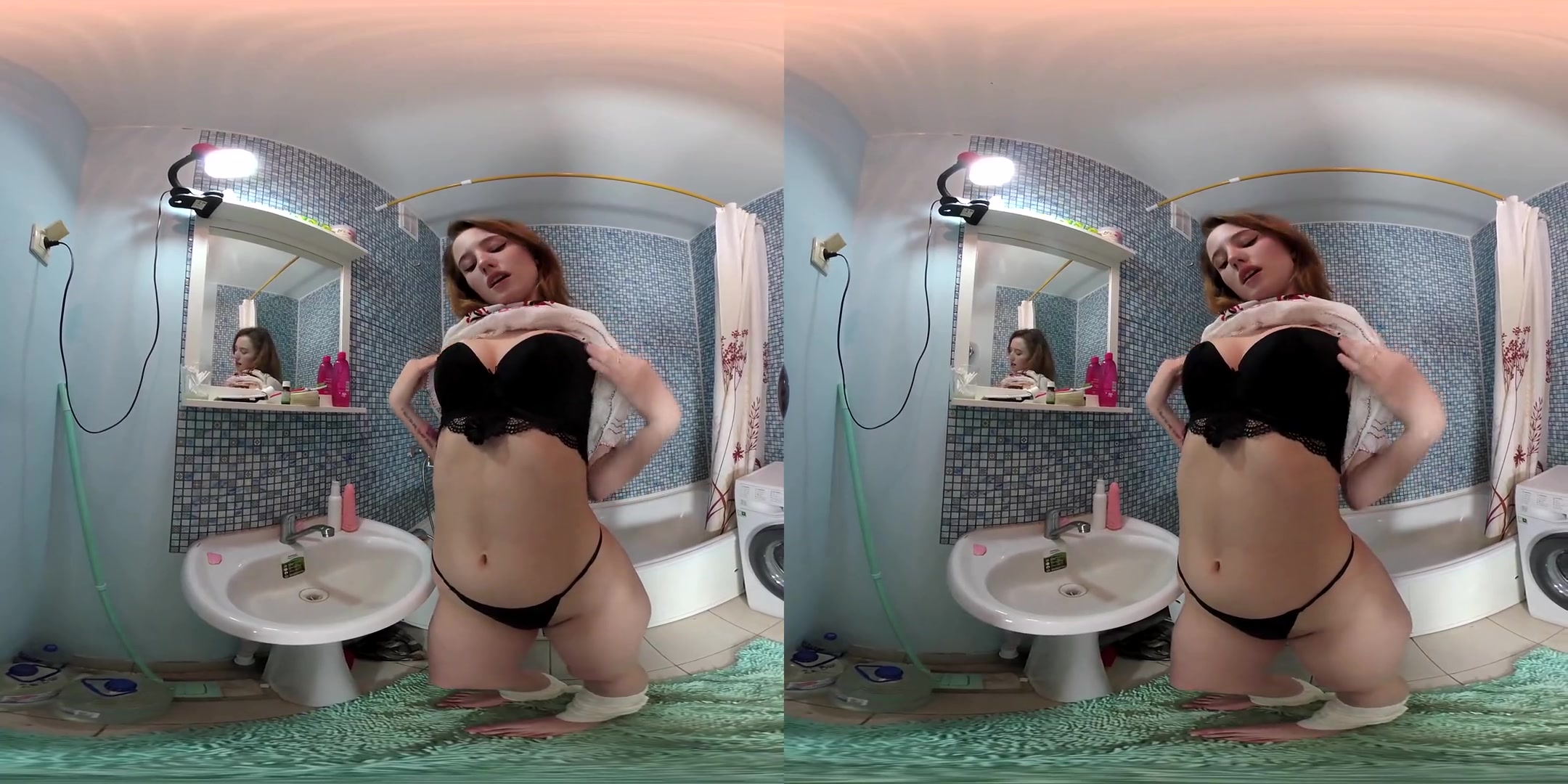 Lida in Lida in the Bathroom at the Morning - VRmodels