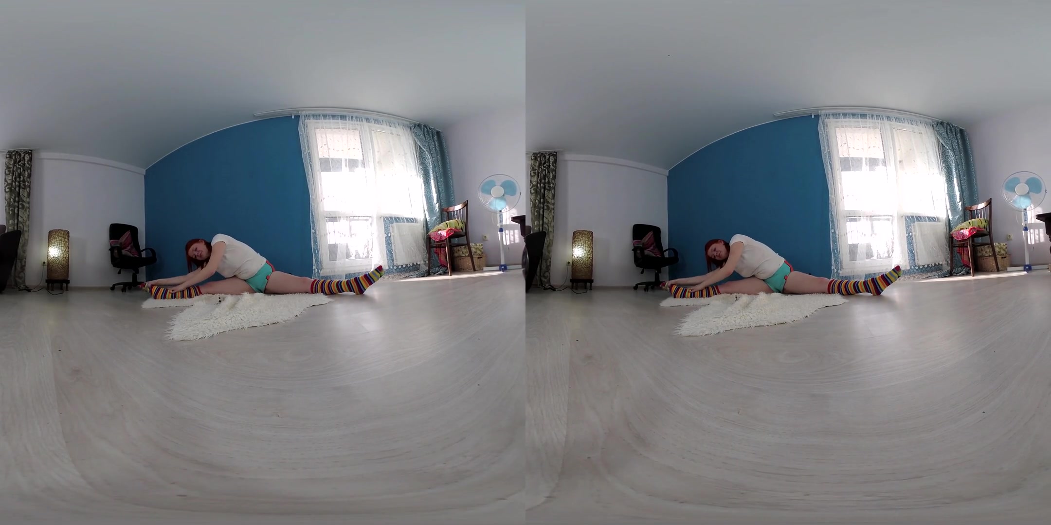 Lissa Red in LissaRed Does Gymnastic - VRmodels