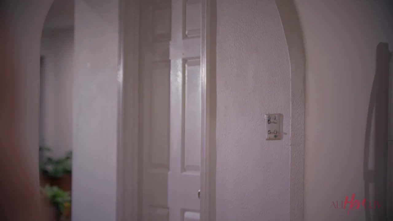Penney Play And Ariel X In Step- Fucks Cause She Is Feeling Alone After Divorce Watch Full Video In 1080p Streamvid.net