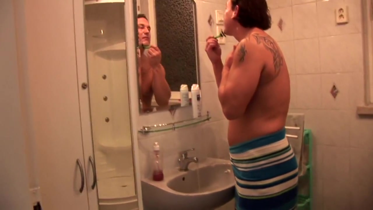 Various Artist - Shave That White Pussy 2