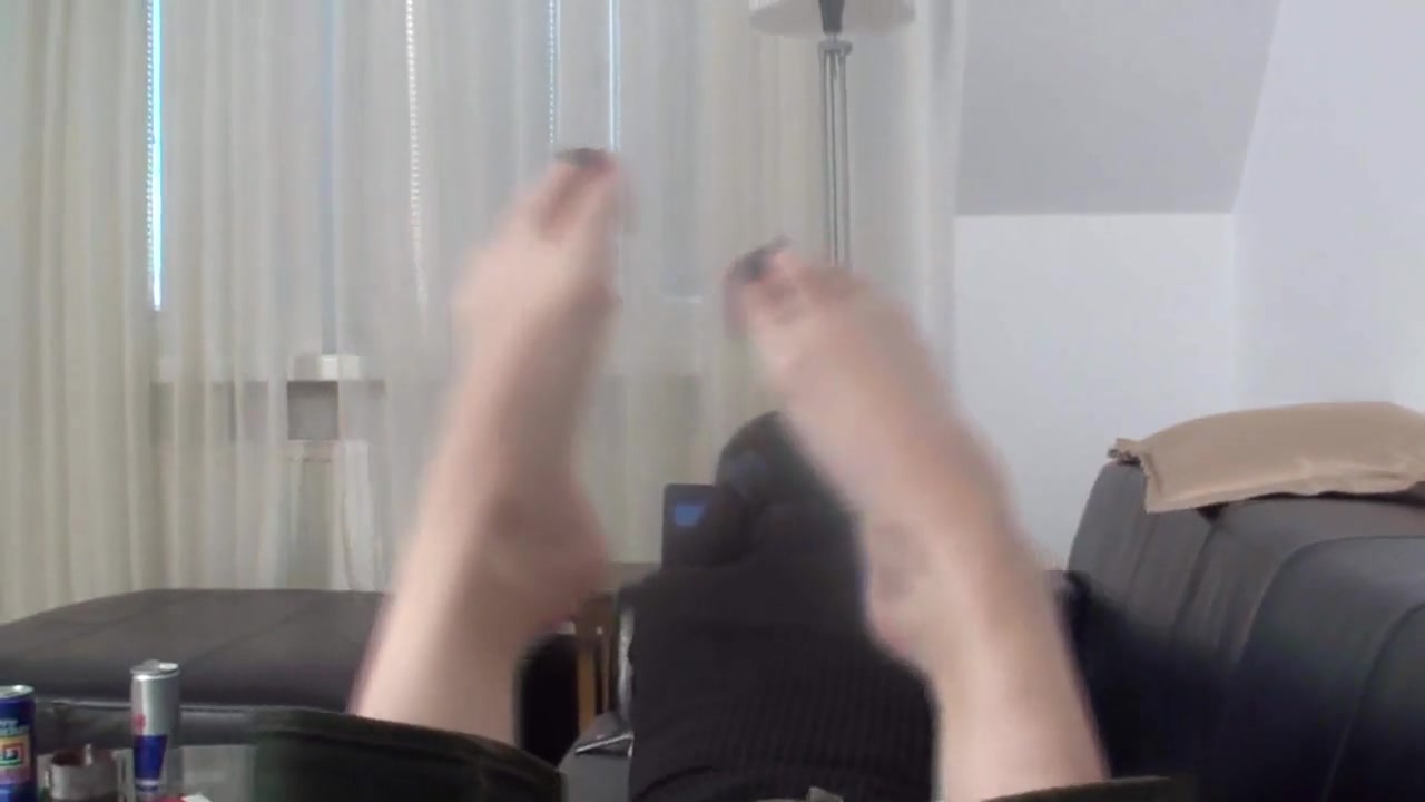 Xenia's feet dangling to the music by Foot Girls