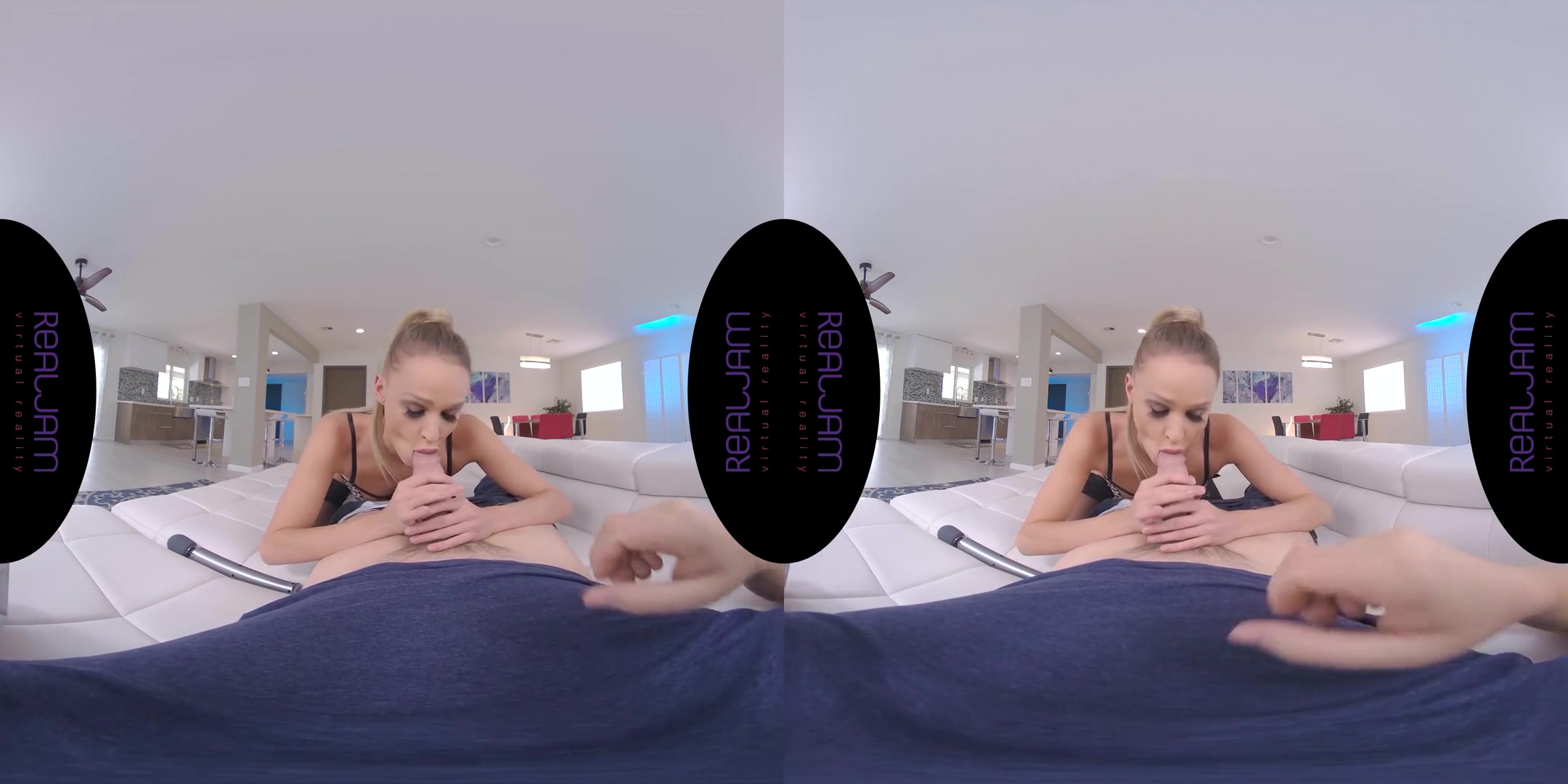Posing Hottie Emma Hix - Blonde Babe Posing and Anal Sex