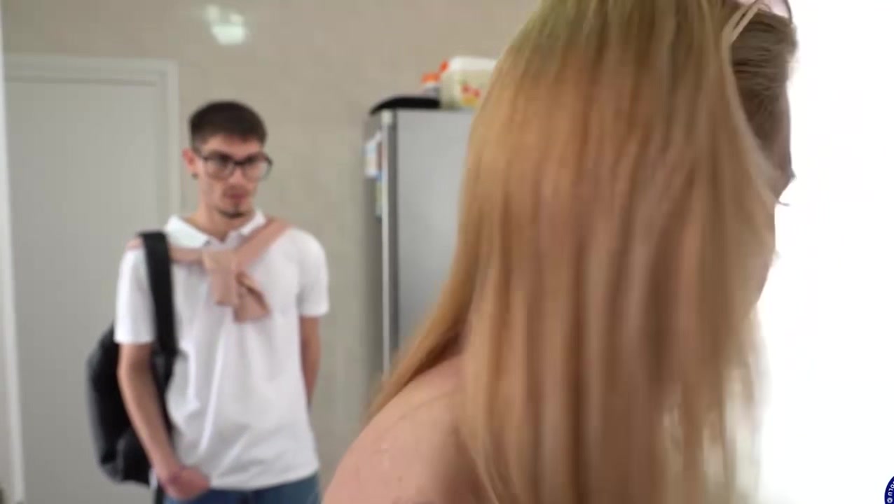 51-year-old MILF and 22-year-old guy