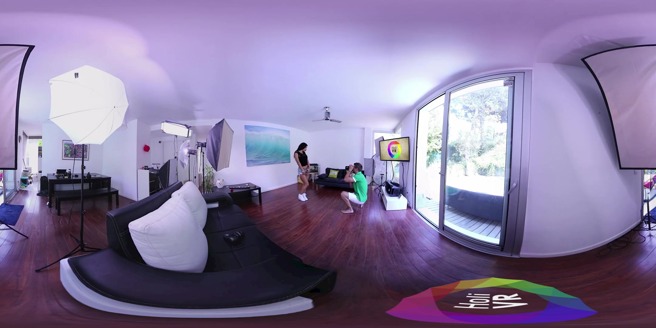 Susy Gala in Photogenic Girl - HoliVR