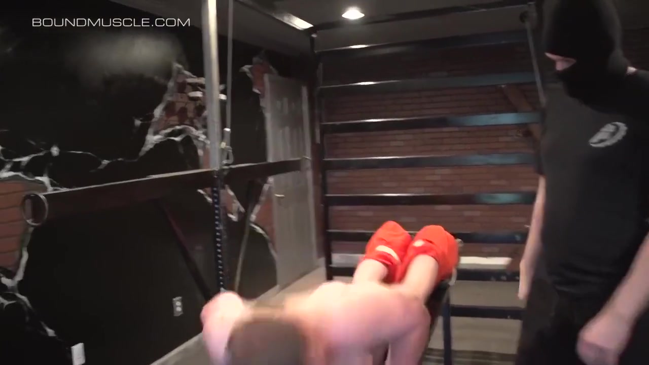 Master Dire Callahan Racks And Stretches Convict Andre Hardys Balls