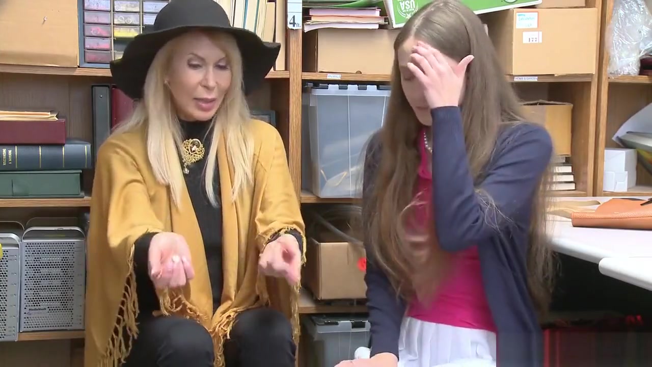 SHOP LYFTER & A threat Step mother and stepdaughter