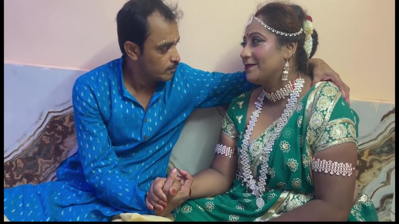 First Wedding Night Of Husband Wife