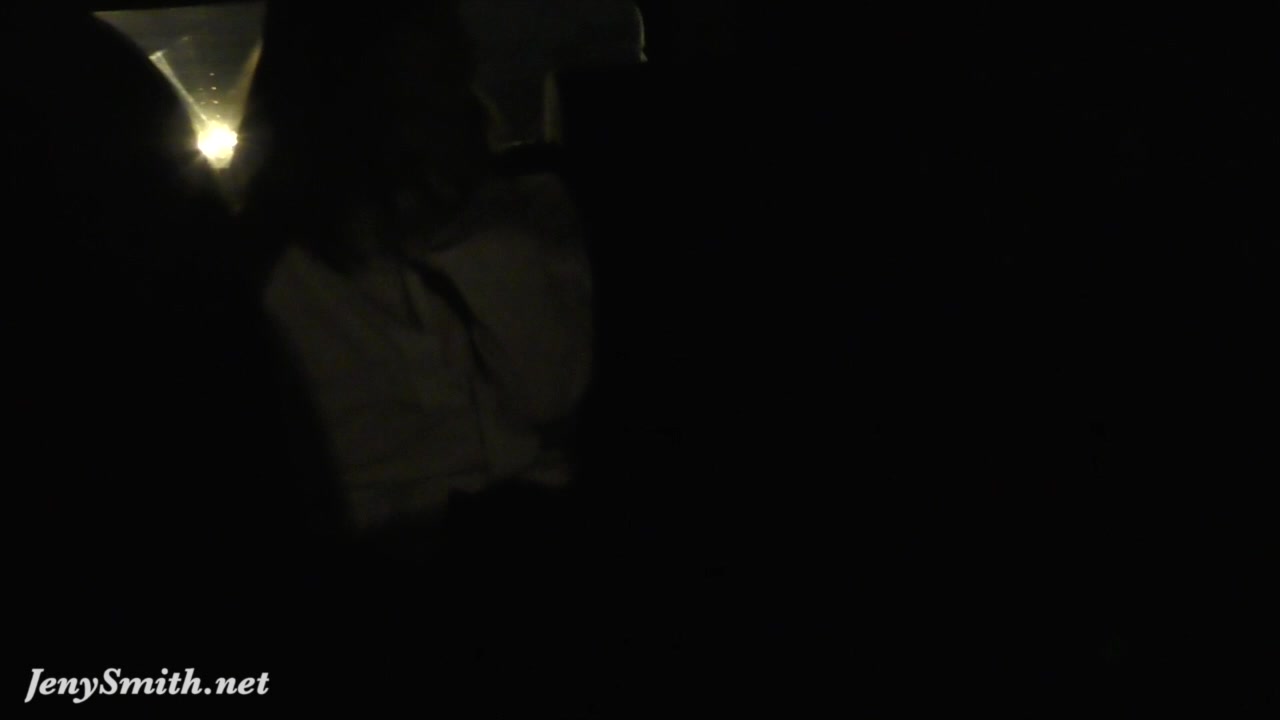 Jeny Smith is being caught naked on back seat of taxi