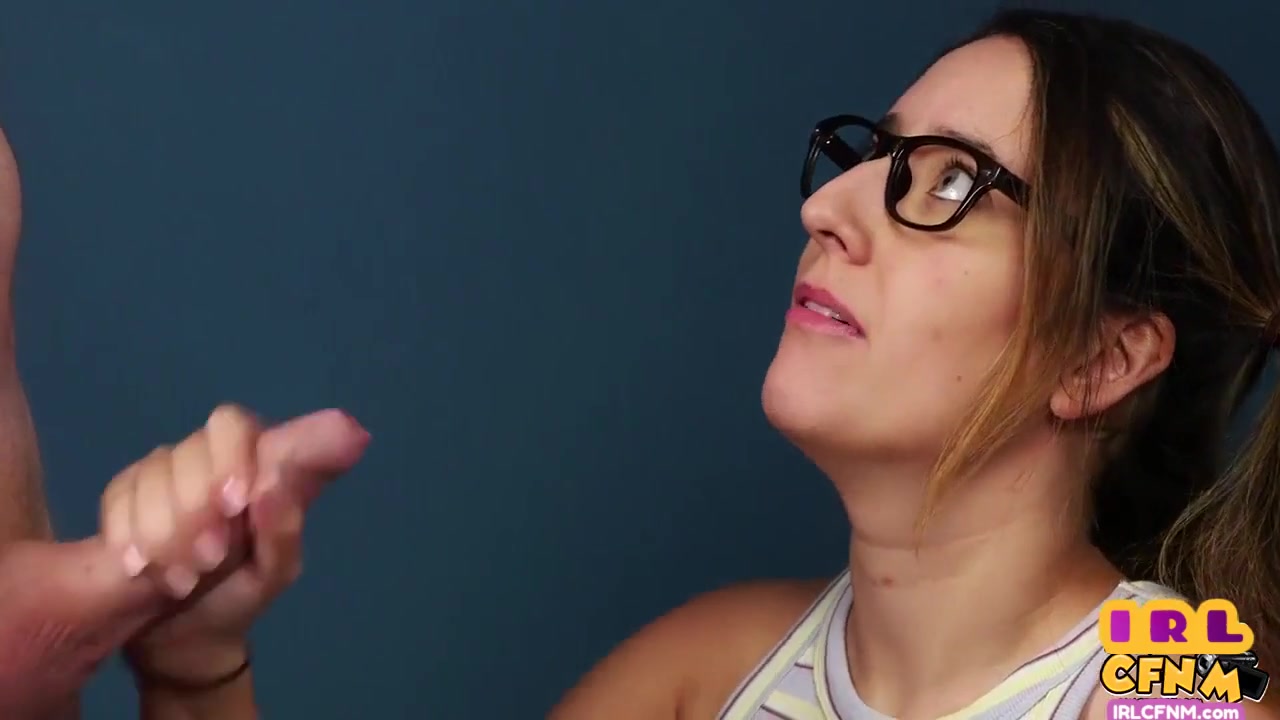 Cfnm Amateurs 21yo Gf With Glasses Blowing And Wanks