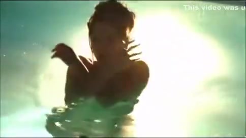 Jackie Mora Masturbating In Tthowdys chab Pool