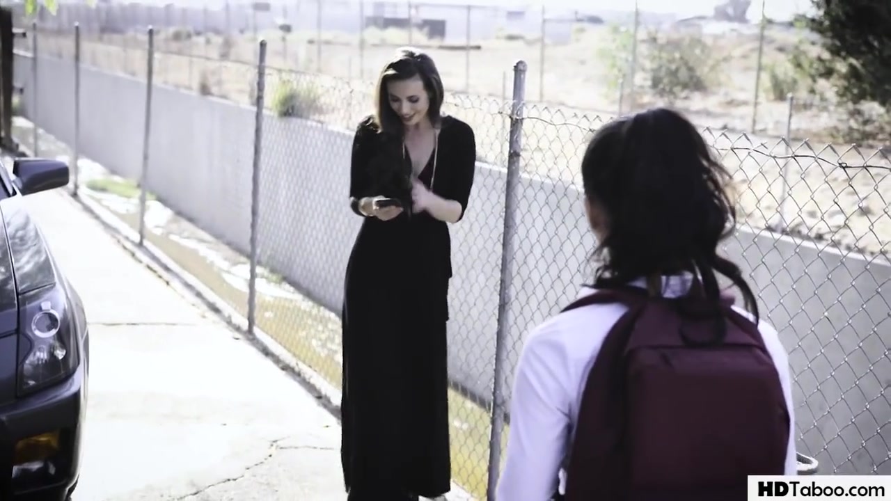 Dirty Minded Couple Exploit The Virgin College Girl On Pornhd - Pure Taboo