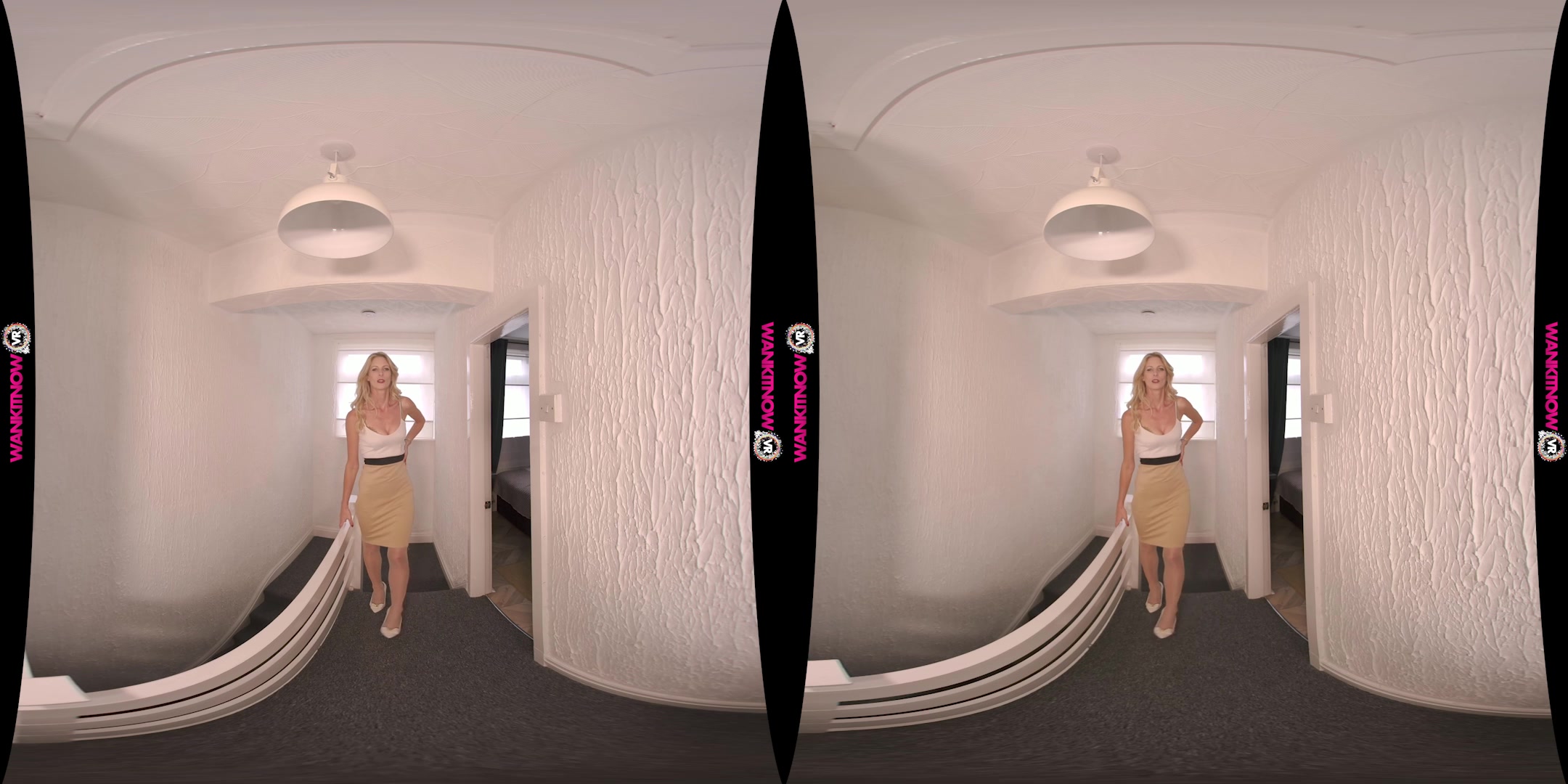 Seducing Step Dad featuring Leah - WankitNowVR