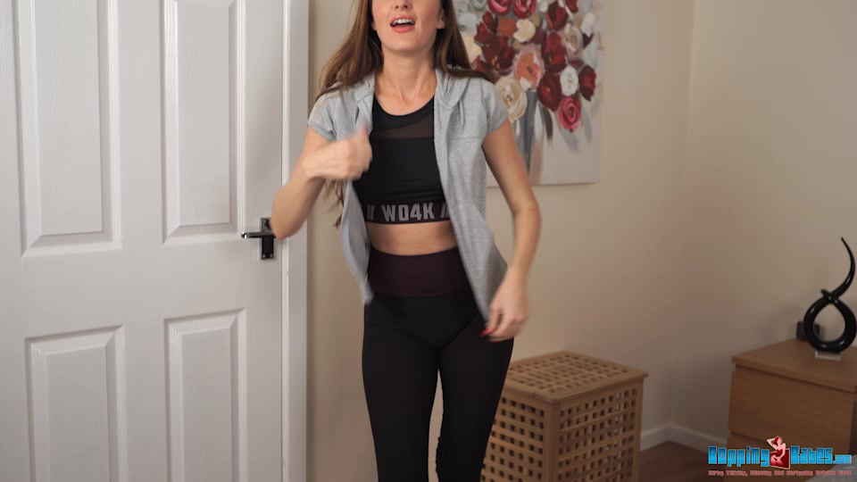Sophia Smith - Watch My Body - BoppingBabes