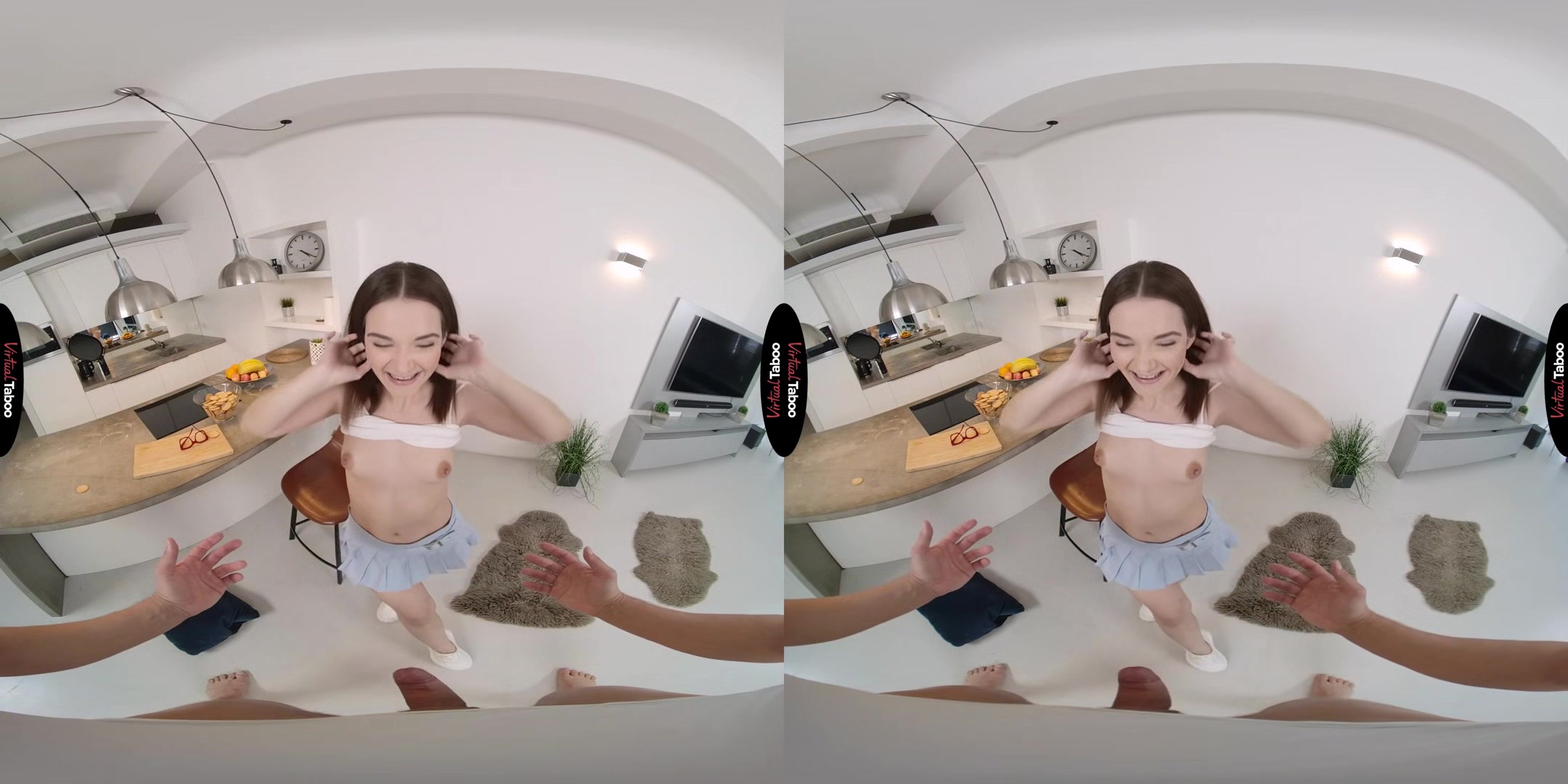 Simona Purr VR Porn: Come To Granny - VirtualTaboo
