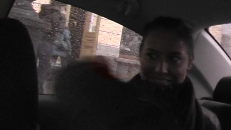 Giant non-professional weenie probing gal and cumming in her face hole