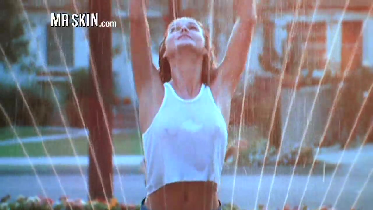 Dark Skies Star Keri Russell Bares Her Warm Front - Mr.Skin