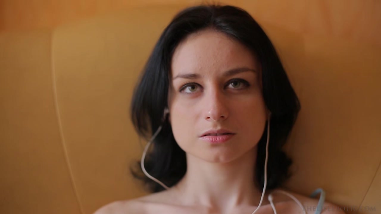 In Tune 2 - Victoria N - TheLifeErotic