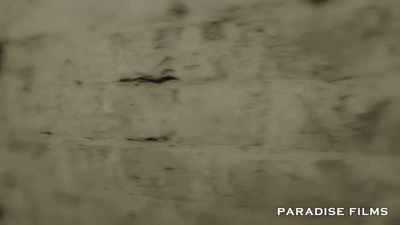 PARADISE FILMS The raging Nurse
