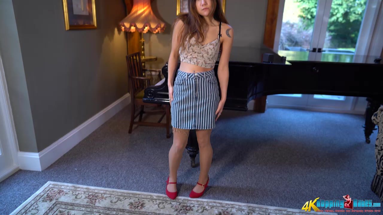 Maya - Slow & Sexy - BoppingBabes