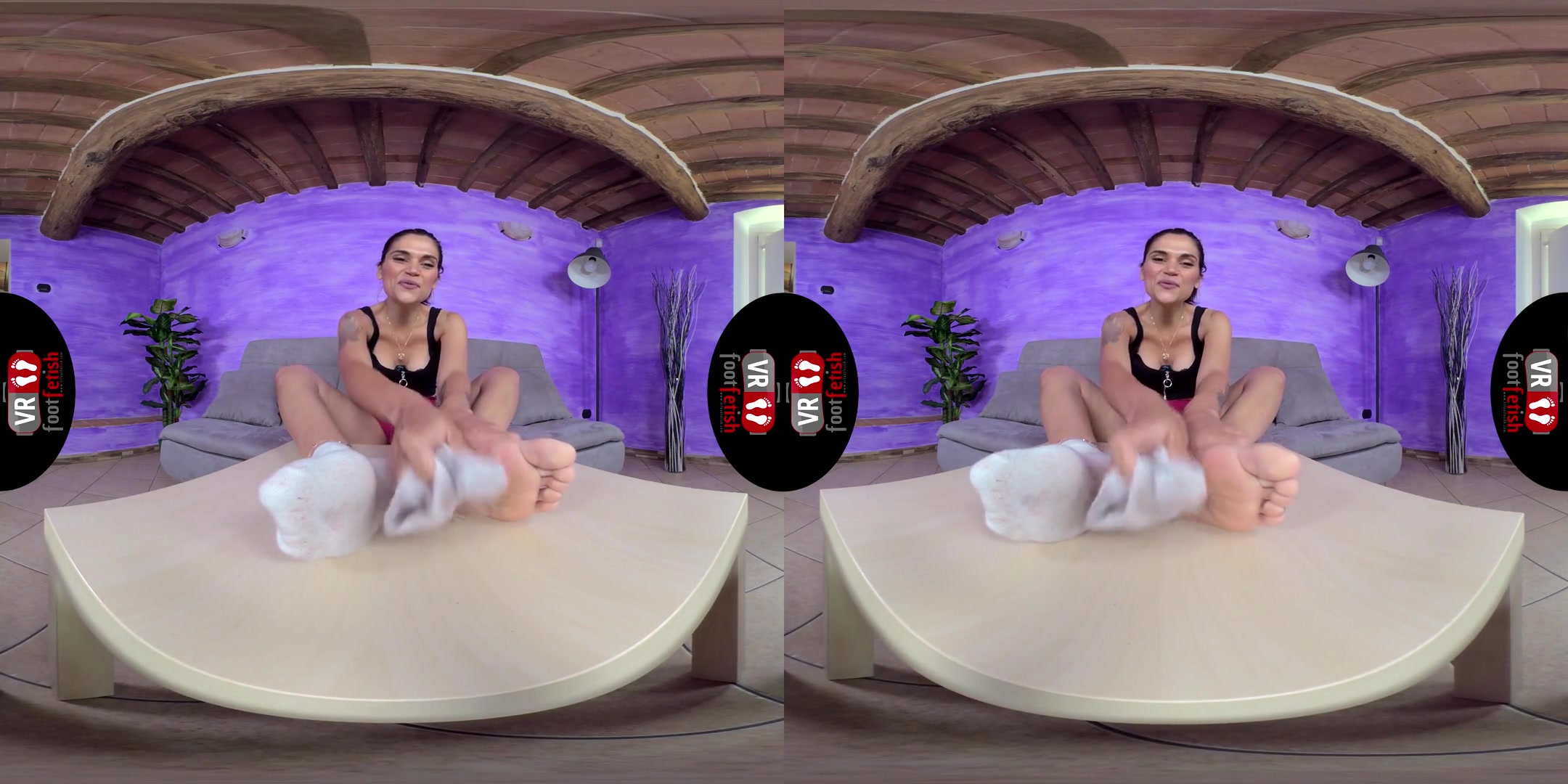 Sexy Brunette Chiara Tempts You With Her Smelly Feet; Foot Fetish Close Up VR