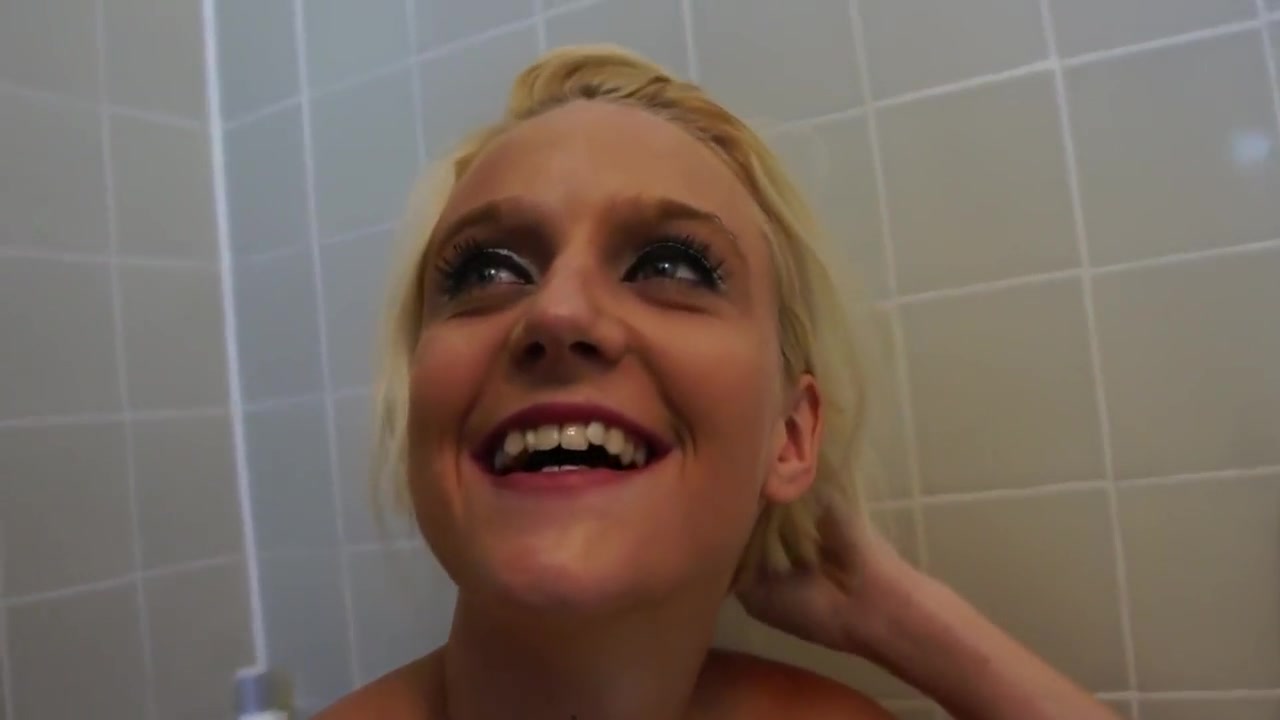 Stacey Kiss And Veronica Radke - Are Lesbians Have Their