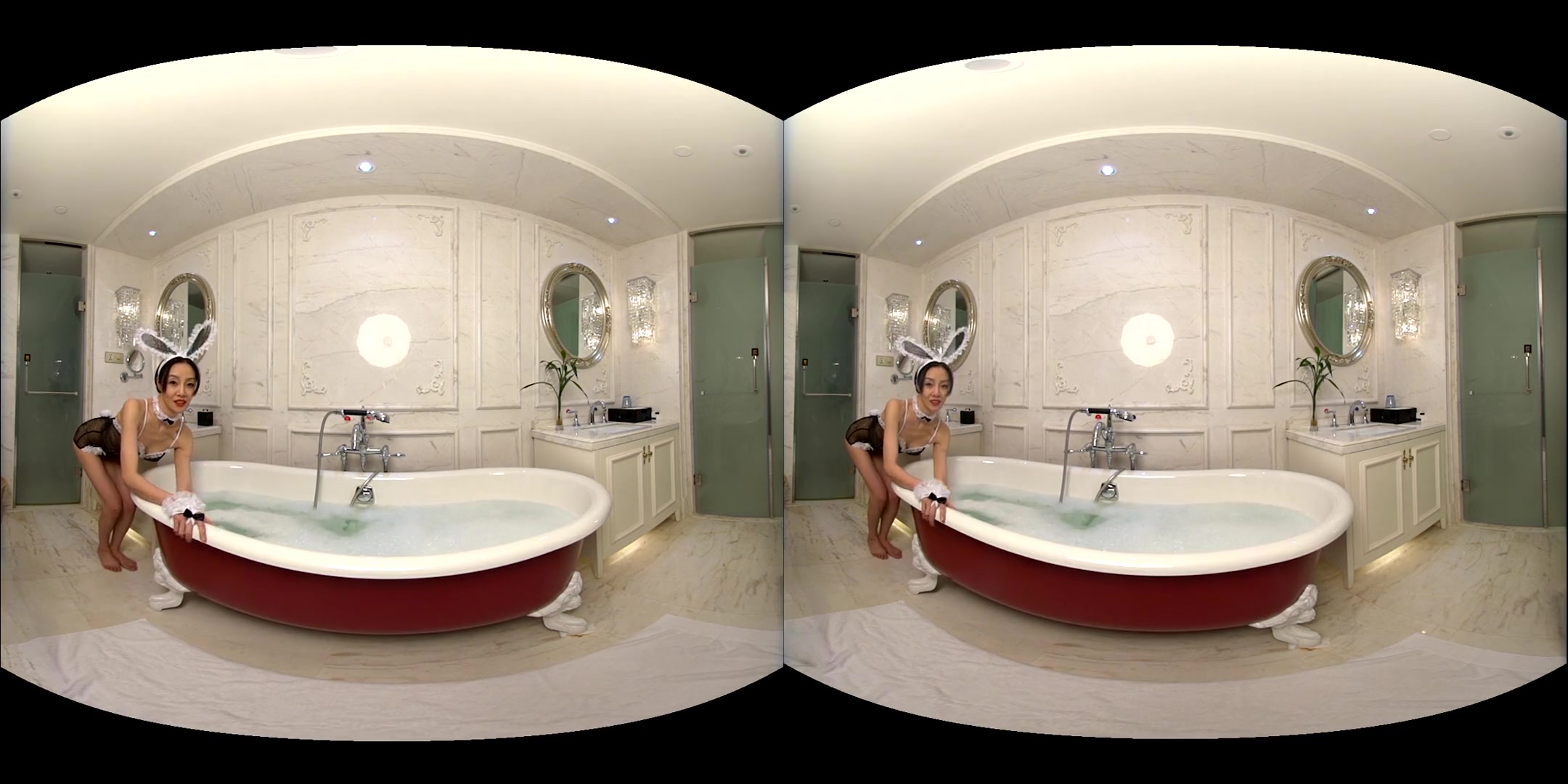 Linda Bennet in Bathroom Play with Sexy Rabbit Cosplay - OlipsVR