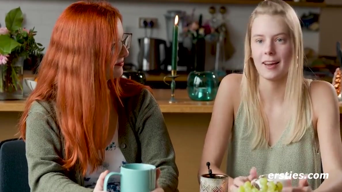 Sensual Lesbian Play With Jolien And Iva