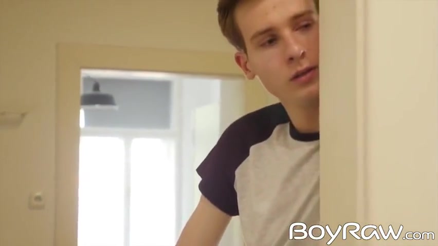 teenagers 18+ Are Going For Raw Drilling While In The Bathroom