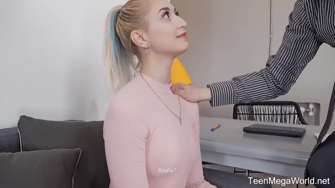 Passing Test With A Dick Inside - Iris Kiss