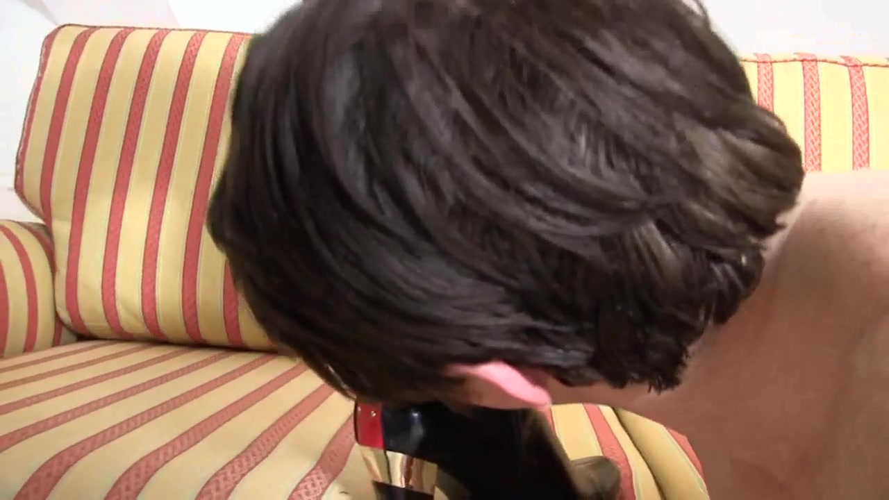 Ebony mistress has her leather boots cleaned by Femdom Austria