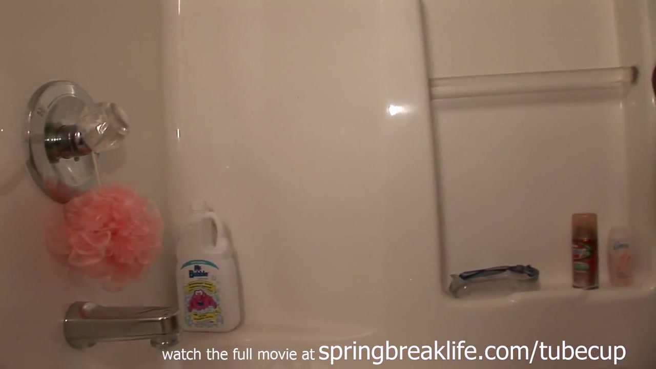 SpringBreakLife Video: Bubble Bath Brunette