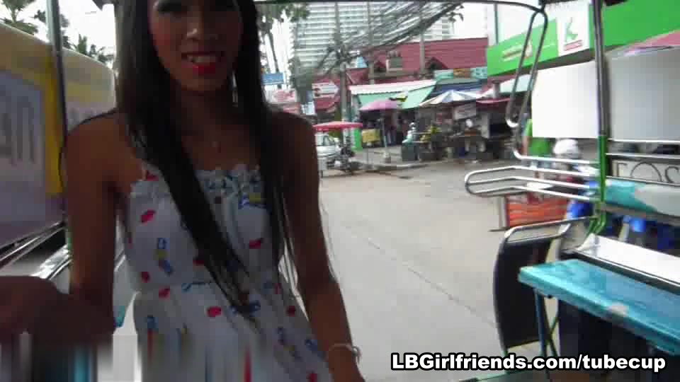 Happy - Baht bus cum
