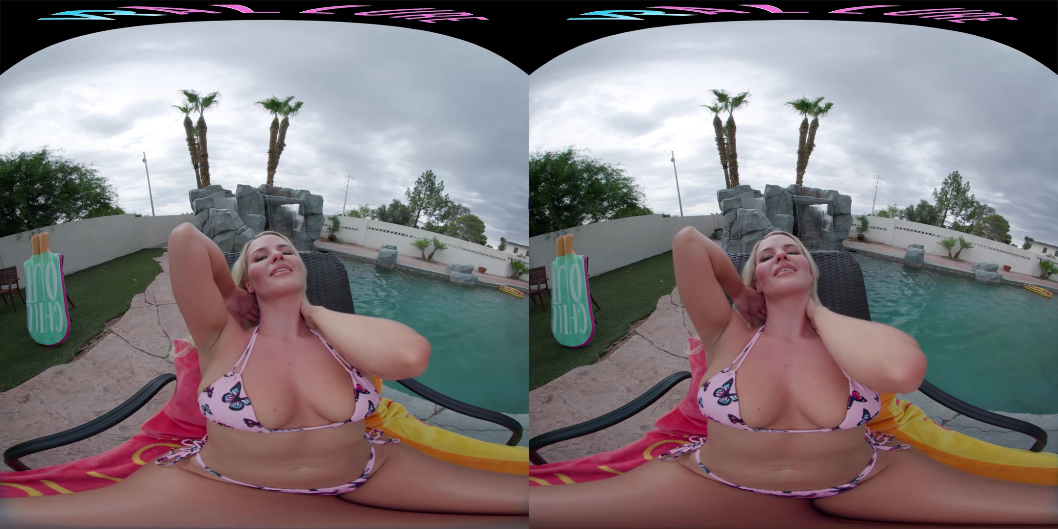 Curvaceous blonde fingers herself and humps a pillow in VR