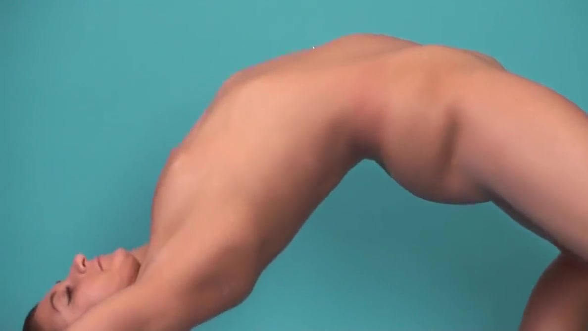 Watch This Insanely Talented Gymnast In Action