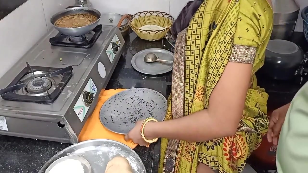 रट बनत समय जर जर स धकक लय एक सथ द कम 12 Min