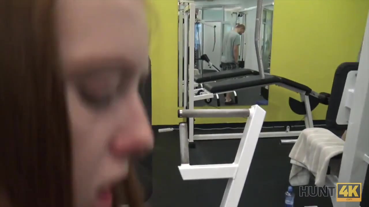 HUNT4K. Man for money let stranger fuck his slutty girlfriend in gym