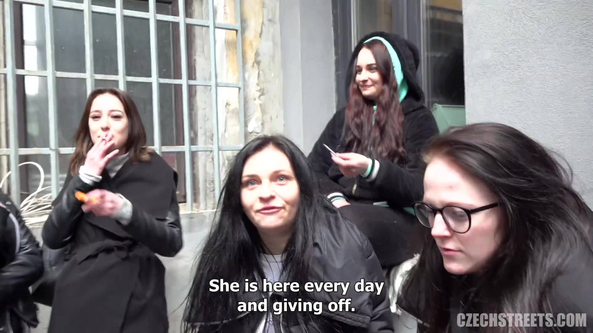Czech Streets – Girls from Hairdressing Tech