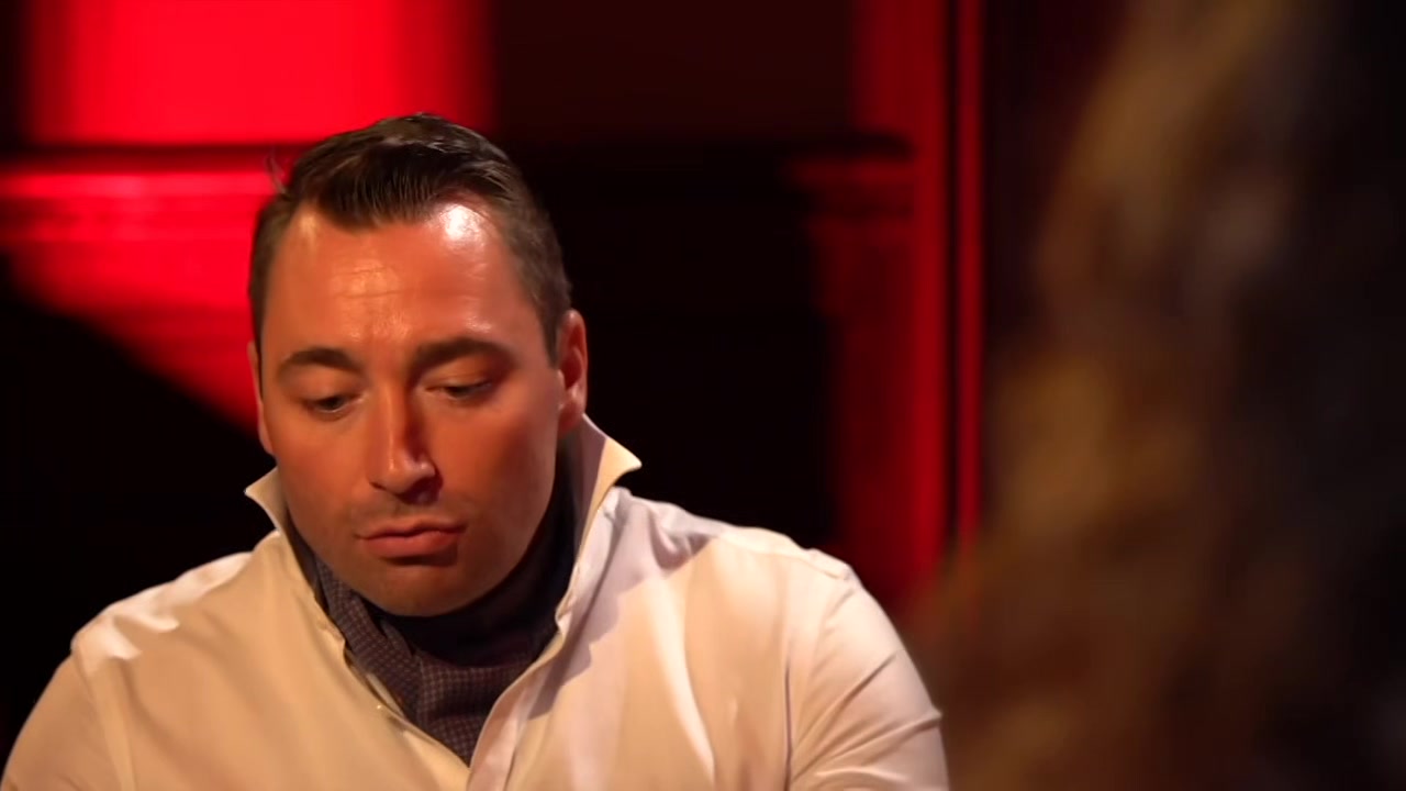 Sandrillon tastes the forbidden fruit... - Jacquie et Michel TV